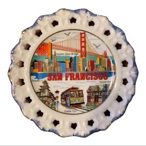 Vintage decorative San Francisco souvenir plate! Golden gate! Cable cars!